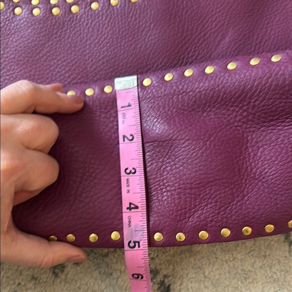 Wilson’s Leather Studded dark Pink Leather Tote Bag - Picture 5 of 9